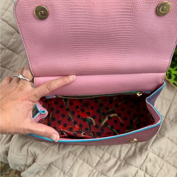 🩷Stunning Dolce and Gabbana Sicily bag🩷 - Picture 15 of 17